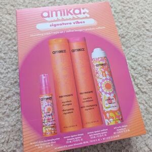 Amika Signature Vibes Hair Care Set